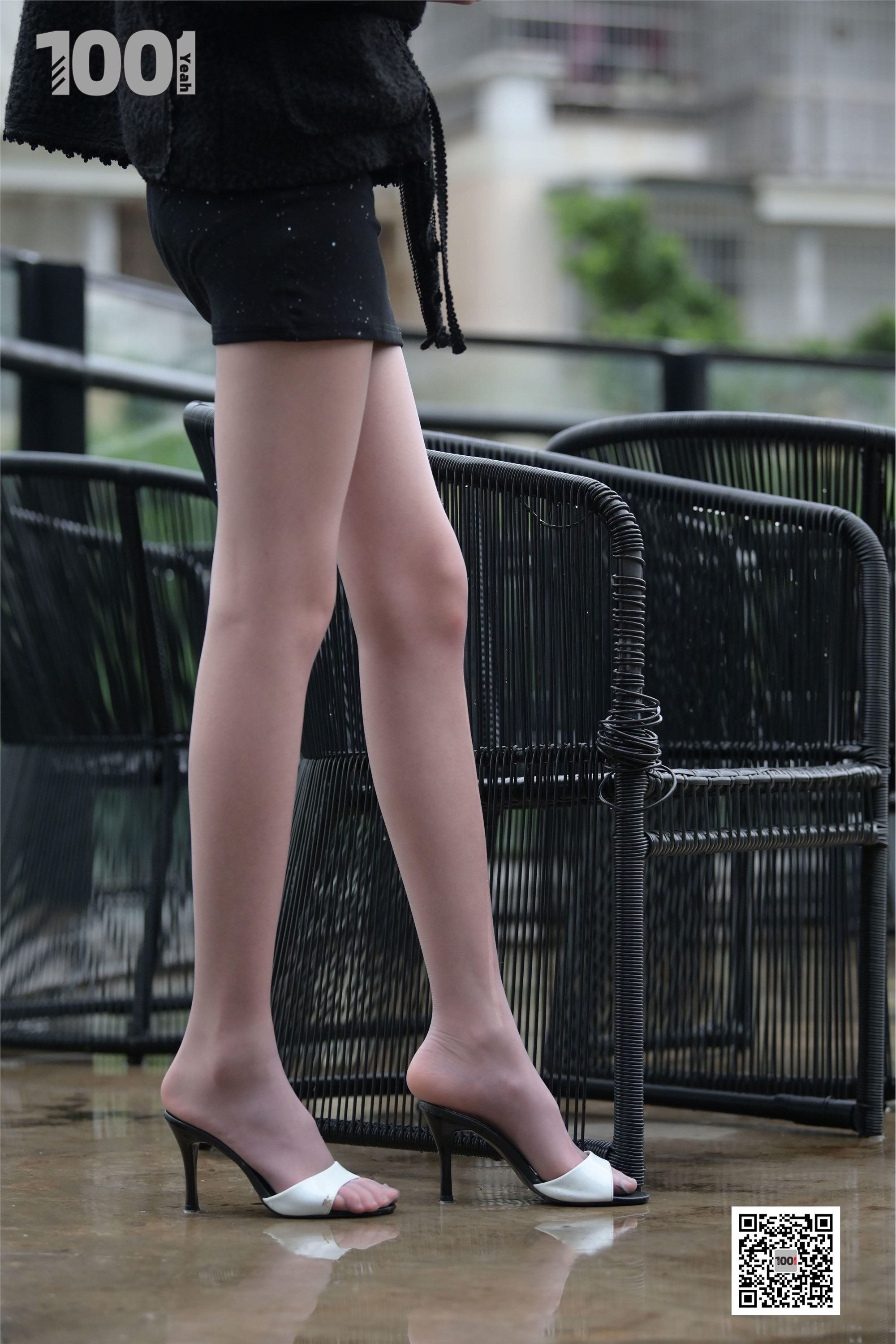 IESS异思趣向  一千零一夜《雨中漫步4》